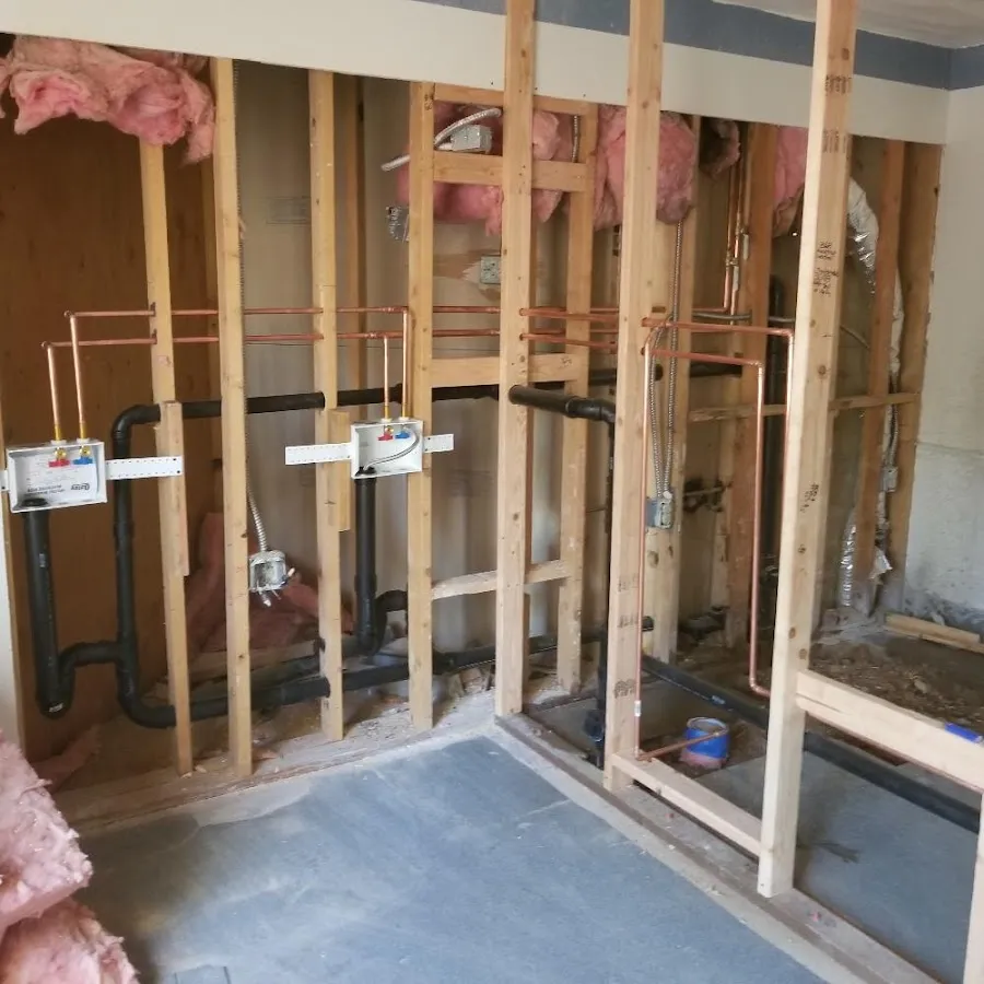 Copper pipe rough-in and plumbing installation in Urbandale